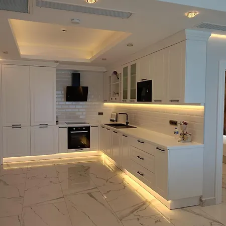 Elite Luxury Suite&spa