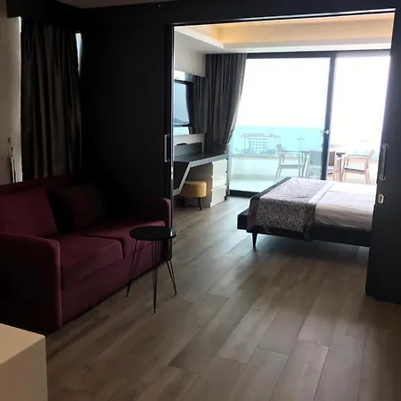 Elite Luxury & מלון 5*