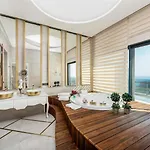 Elite Luxury & Hotel