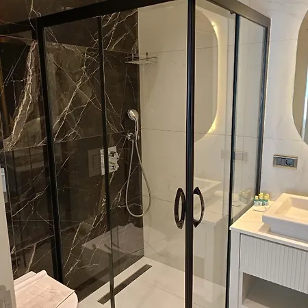 Elite Luxury & Otel