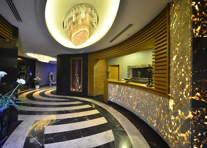 מלון Elite Luxury & אלאניה