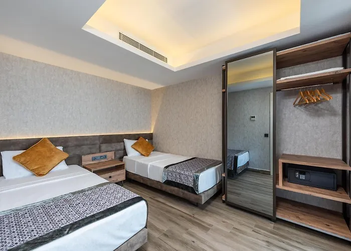 Elite Luxury & אלאניה