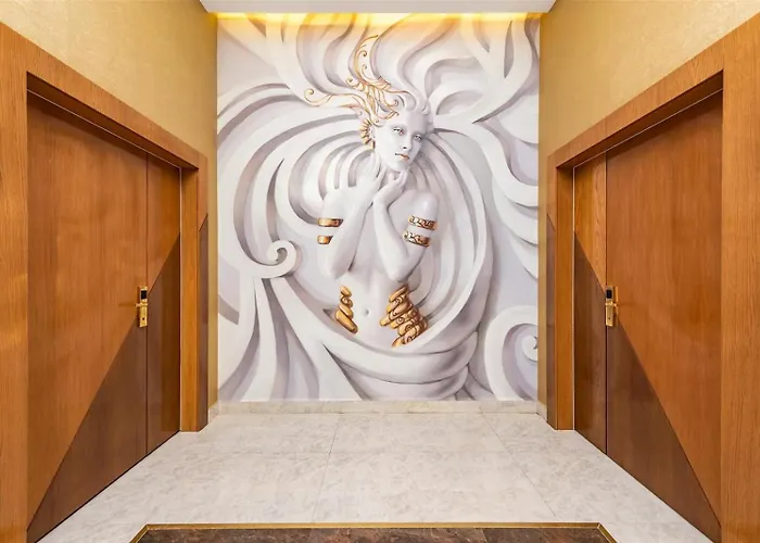 Elite Luxury & מלון אלאניה