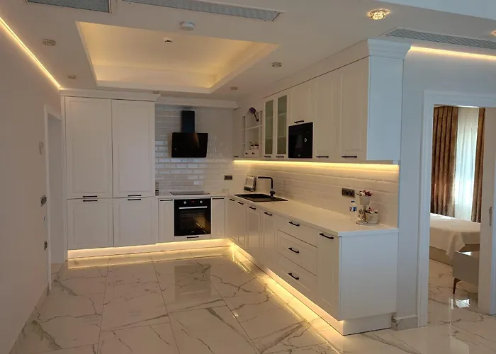 Elite Luxury &