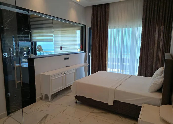 호텔 Elite Luxury & 5*