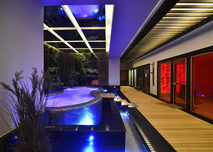 Elite Luxury & فندق 5*