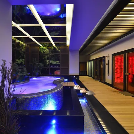Elite Luxury & Hotel 5*